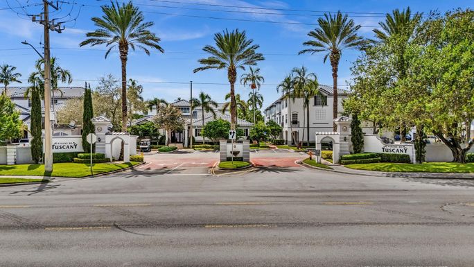 725 148th, Sunrise, FL 33325