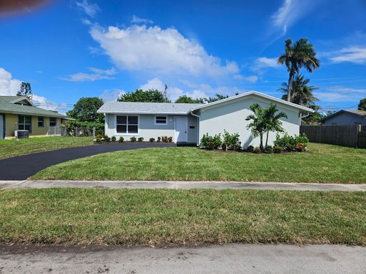 820 Mangonia, West Palm Beach, FL 33401