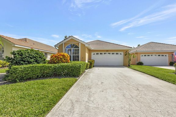 2891 Shinnecock Hills, Palm City, FL 34990