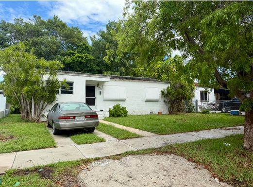 3801 Flagler, Miami, FL 33126