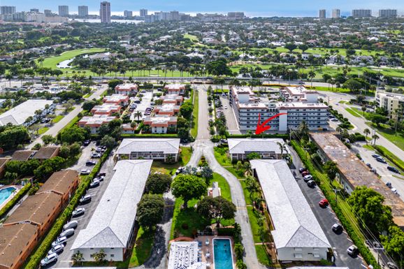 40 13th, Boca Raton, FL 33432