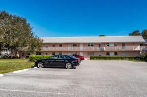 18081 Country Club, Jupiter, FL 33469