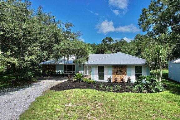 4750 10th, Vero Beach, FL 32966