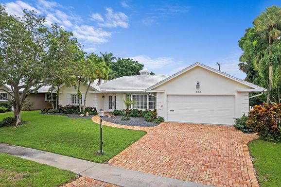858 Hickory, Boca Raton, FL 33486