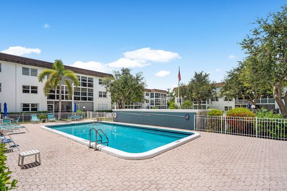 1501 Ocean, Lauderdale By The Sea, FL 33062