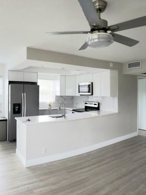 271 Fanshaw G, Boca Raton, FL 33434