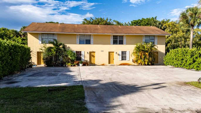 3761 93rd, West Palm Beach, FL 33403
