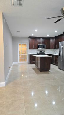 5209 Cannon, West Palm Beach, FL 33415