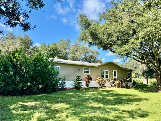 8424 59th, Okeechobee, FL 34974