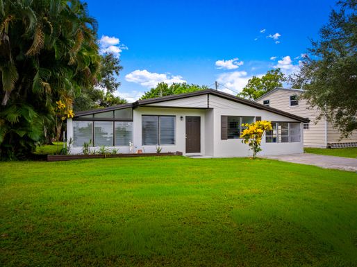 2904 Bamboo, Stuart, FL 34997