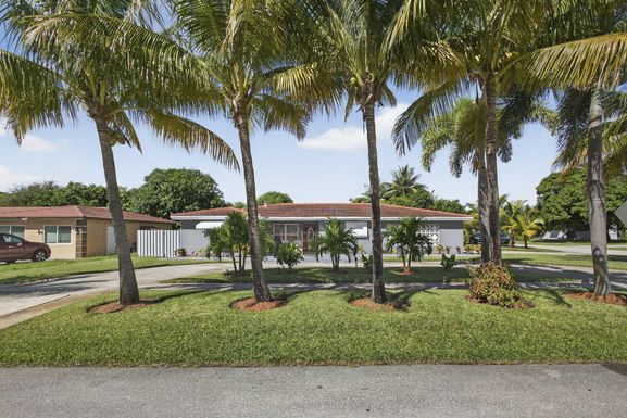 118 2nd, Lake Park, FL 33403