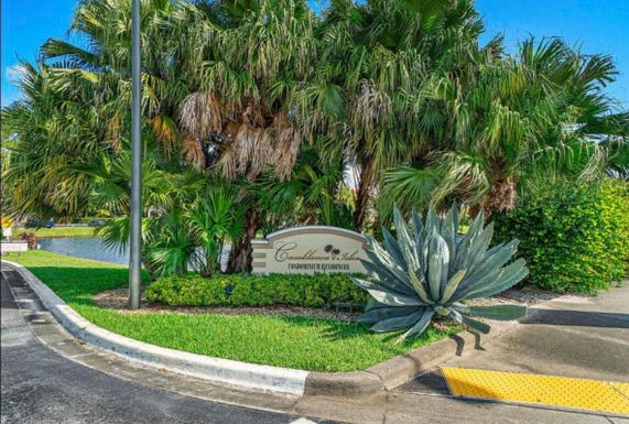 815 Boynton Beach, Boynton Beach, FL 33426