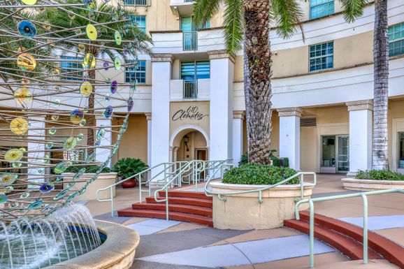 610 Clematis, West Palm Beach, FL 33401