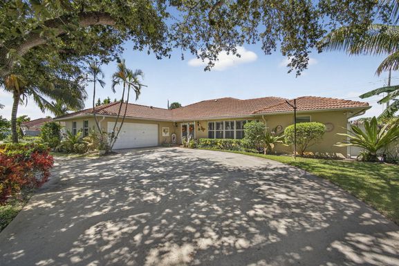 7625 Clarke, Lake Clarke Shores, FL 33406