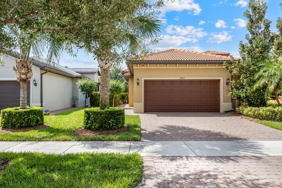 4487 Beauty Leaf, Vero Beach, FL 32967
