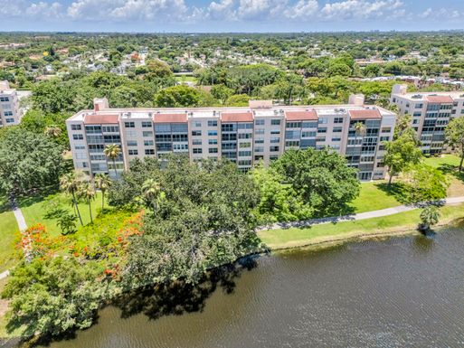 14623 Bonaire, Delray Beach, FL 33446