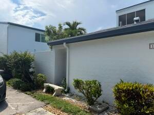 129 Lehane, North Palm Beach, FL 33408