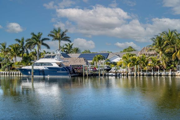 2105 Windward, Vero Beach, FL 32963