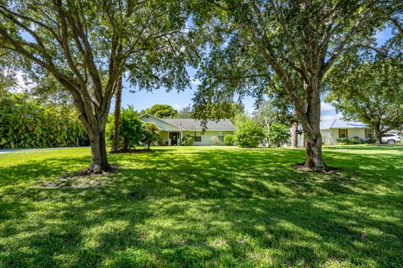 960 Juniper, Jensen Beach, FL 34957