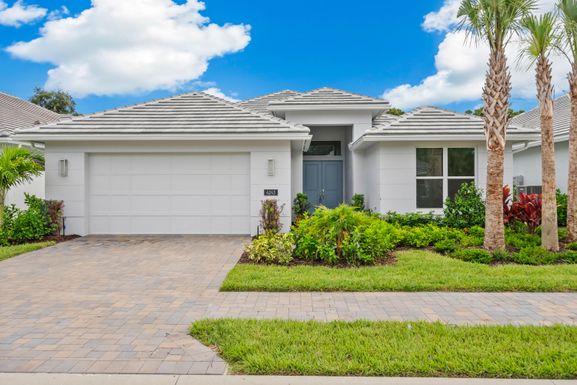 4243 Lucaya Pointe, Vero Beach, FL 32967