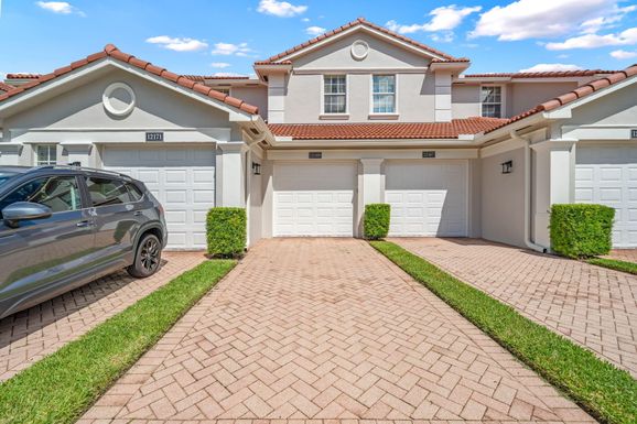 12169 Monroe, Wellington, FL 33414