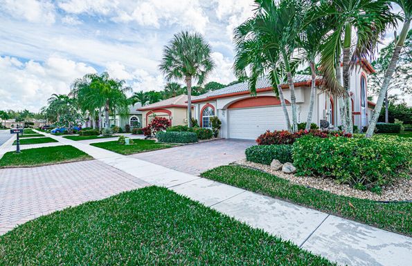 8204 Brindisi, Boynton Beach, FL 33472