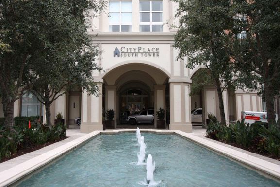 550 Okeechobee, West Palm Beach, FL 33401