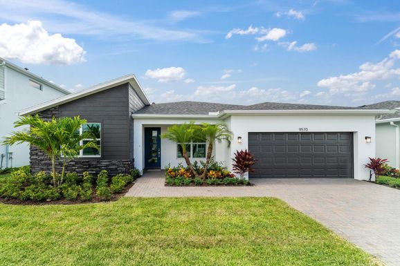 9570 Indra, Port Saint Lucie, FL 34987