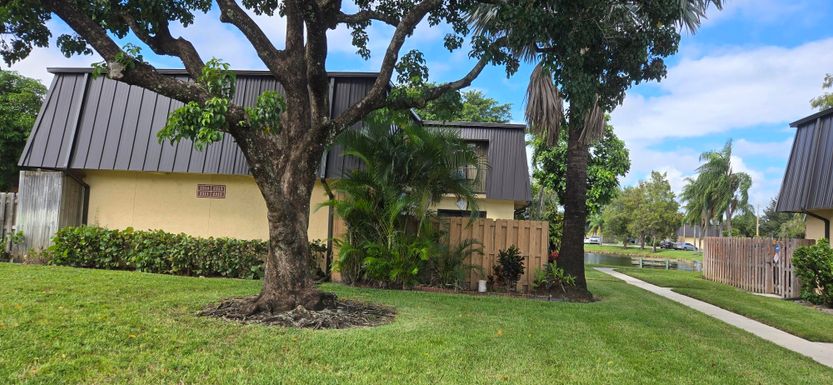 2312 Waterside, Lake Worth, FL 33461