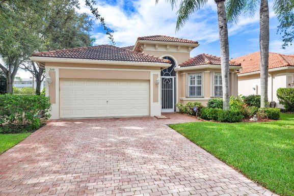 248 Palm, Atlantis, FL 33462