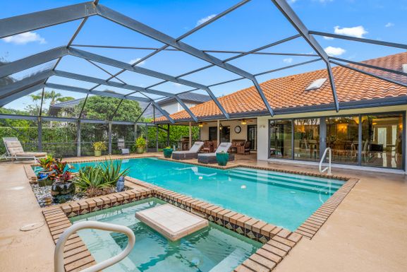 16 Thurston, Palm Beach Gardens, FL 33418