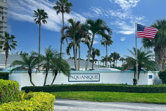 2700 Highway A1A, Fort Pierce, FL 34949