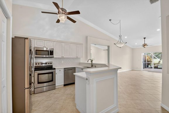 9871 Galleon, West Palm Beach, FL 33411