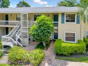 14 Westgate, Boynton Beach, FL 33436