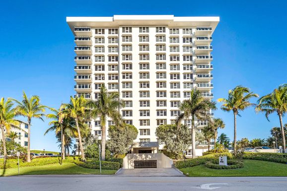 2066 Ocean, Boca Raton, FL 33431