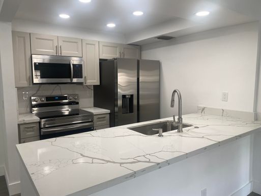 9466 Boca Cove, Boca Raton, FL 33428