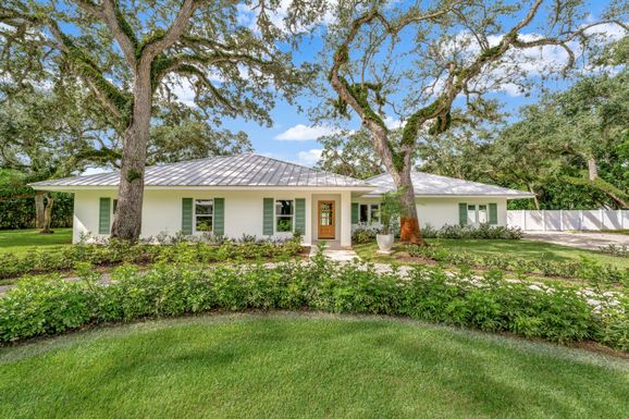 1615 Camino Del Rio, Vero Beach, FL 32963