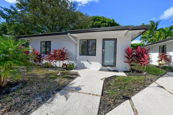 2503 Oceanview, Delray Beach, FL 33444