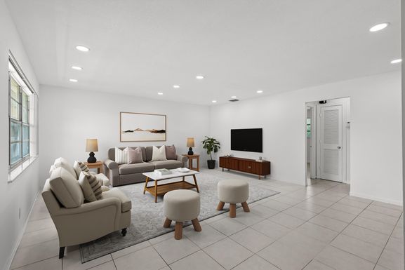 1908 Nw 4th Avenue, Boca Raton, FL 33432