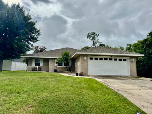 1521 Lancia, Sebring, FL 33872