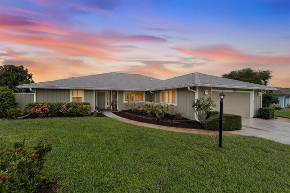 6984 Bunker Hill, Hobe Sound, FL 33455