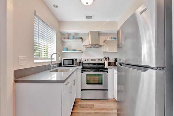 3208 Marine, Pompano Beach, FL 33062