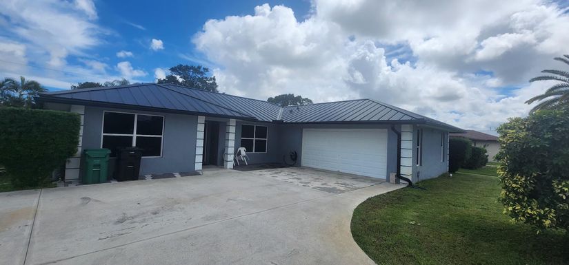 473 Mainsail Street, Port Saint Lucie, FL 34983