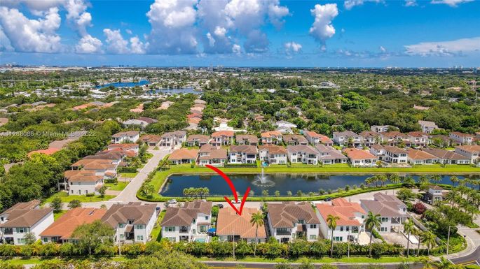 5663 Brookfield, Fort Lauderdale, FL 33312