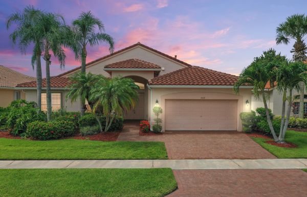 509 Blue Lake, Port Saint Lucie, FL 34986