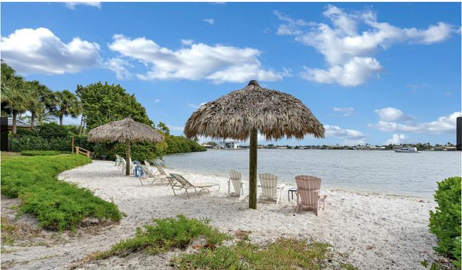 200 Scotia, Hypoluxo, FL 33462