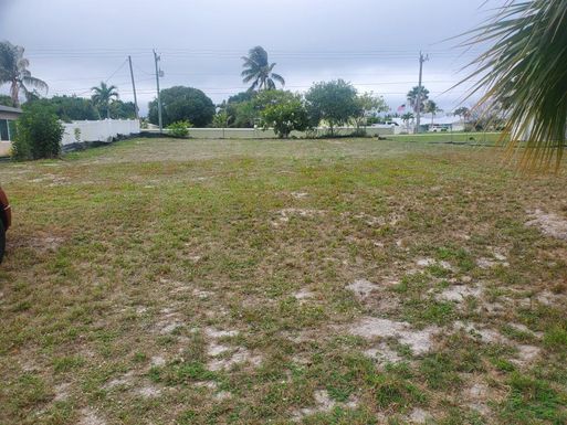 3834 Barbara, Jensen Beach, FL 34957