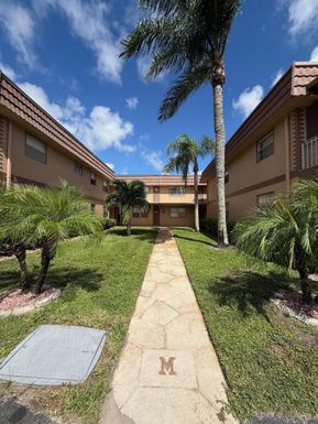 580 Brittany M, Delray Beach, FL 33446