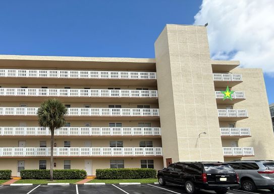 301 3rd, Dania, FL 33004