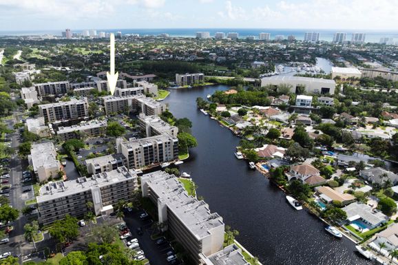 8 Royal Palm, Boca Raton, FL 33432